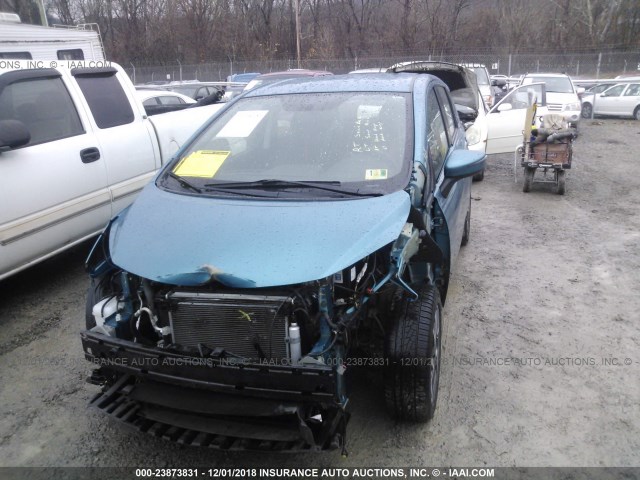 3N1CE2CP4FL399173 - 2015 NISSAN VERSA NOTE S/S PLUS/SV/SL/SR Light Blue photo 6