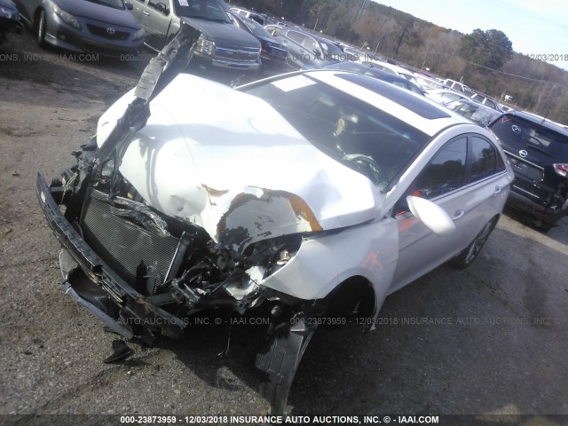 5NPEC4AC4CH429467 - 2012 HYUNDAI SONATA SE/LIMITED WHITE photo 2