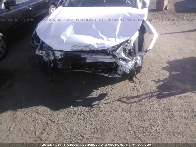 1HGCR2F33FA213917 - 2015 HONDA ACCORD WHITE photo 6