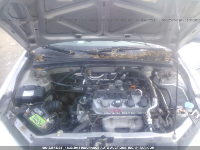 2HGES16304H547893 - 2004 HONDA CIVIC DX VP Gümüş foto 10