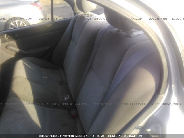 2HGES16304H547893 - 2004 HONDA CIVIC DX VP Gümüş foto 8