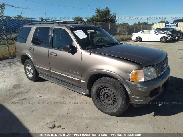 1FMDU65W62UC63302 - 2002 FORD EXPLORER LIMITED Champagne photo 1