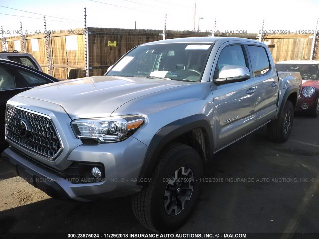 3TMCZ5AN0JM132698 - 2018 TOYOTA TACOMA DBL CAB/SR/TRDSPT/OR/PRO SILVER photo 2