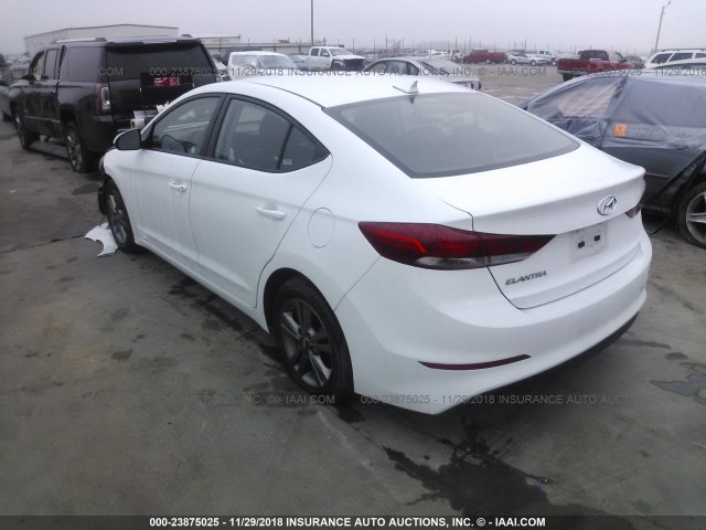 5NPD84LF6JH213735 - 2018 HYUNDAI ELANTRA SEL/VALUE/LIMITED WHITE photo 3