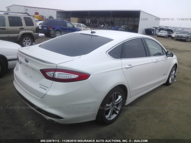 3FA6P0RU2FR119985 - 2015 FORD FUSION TITANIUM HEV WHITE photo 4