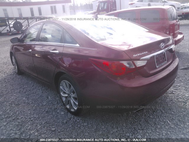 5NPEC4AC9BH143323 - 2011 HYUNDAI SONATA SE/LIMITED RED photo 3