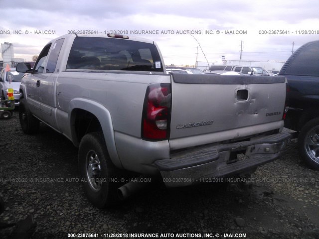 1GCHC29U34E279674 - 2004 CHEVROLET SILVERADO C2500 HEAVY DUTY SILVER photo 3