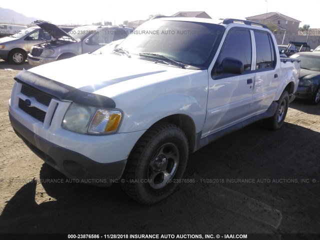 1FMZU77E63UC41205 - 2003 FORD EXPLORER SPORT TR  WHITE photo 2