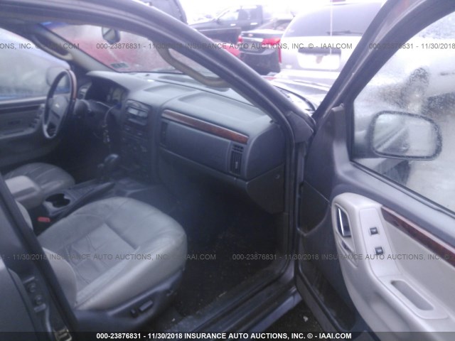 1J8GW68J42C152788 - 2002 JEEP GRAND CHEROKEE OVERLAND BLACK photo 5