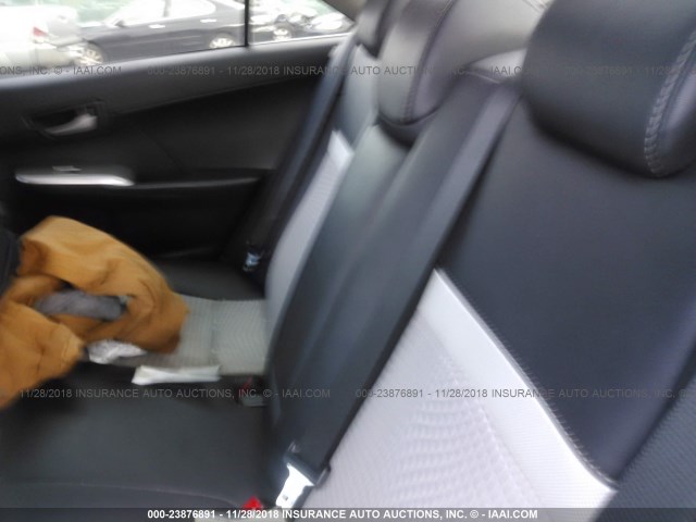 4T1BF1FK7EU440525 - 2014 TOYOTA CAMRY L/SE/LE/XLE 灰色 照片 8