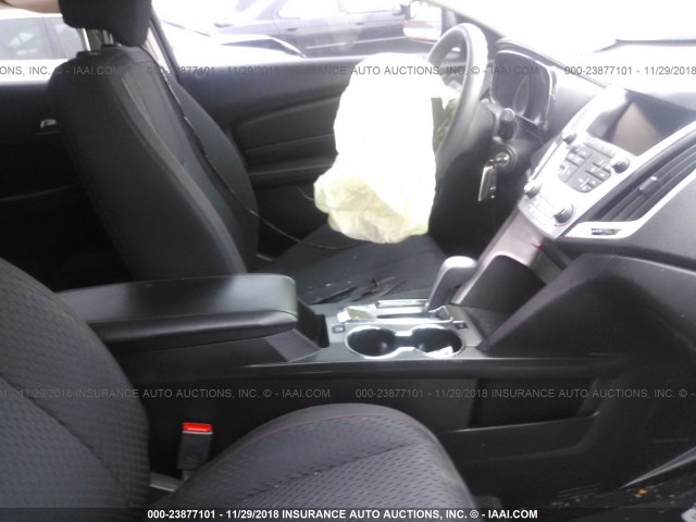 2GKALMEK8D6277560 - 2013 GMC TERRAIN SLE RED photo 5