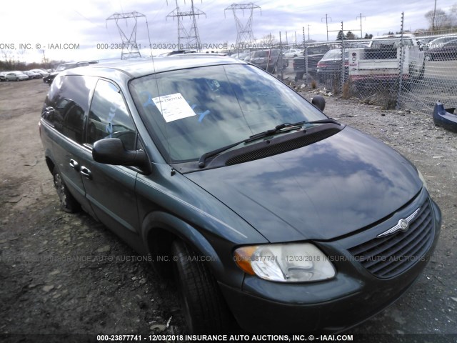 1C4GP45R04B504812 - 2004 CHRYSLER TOWN & COUNTRY  GREEN photo 1