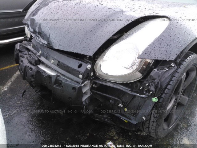 1G2MC35BX8Y132527 - 2008 PONTIAC SOLSTICE BLACK photo 6