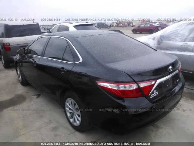 4T1BF1FK0FU042865 - 2015 TOYOTA CAMRY LE/XLE/SE/XSE BLACK photo 3