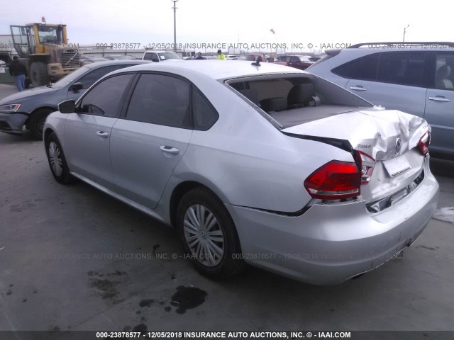 1VWAS7A39FC062677 - 2015 VOLKSWAGEN PASSAT S SILVER photo 3