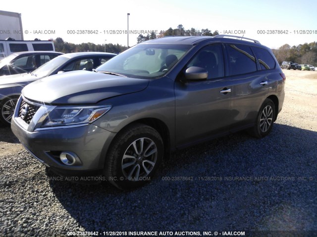 5N1AR2MM6GC633366 - 2016 NISSAN PATHFINDER S/SV/SL/PLATINUM GRAY photo 2