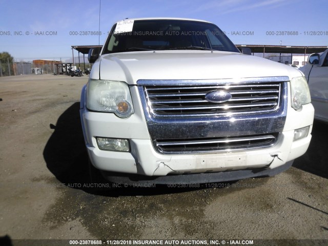 1FMEU63E38UB22730 - 2008 FORD EXPLORER XLT WHITE photo 6