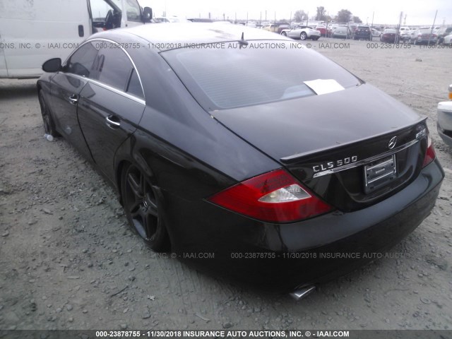 WDDDJ75X96A067282 - 2006 MERCEDES-BENZ CLS 500C BLACK photo 3