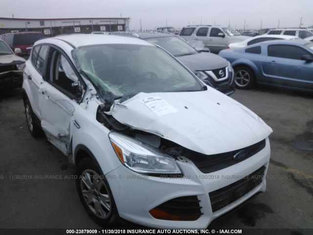 1FMCU0F77EUD44040 - 2014 FORD ESCAPE S WHITE photo 1