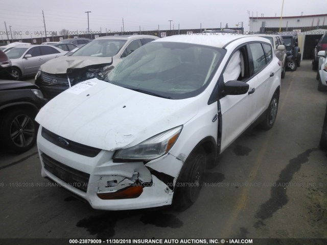 1FMCU0F77EUD44040 - 2014 FORD ESCAPE S WHITE photo 2