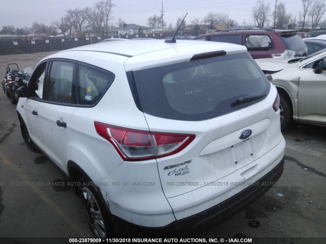 1FMCU0F77EUD44040 - 2014 FORD ESCAPE S WHITE photo 3