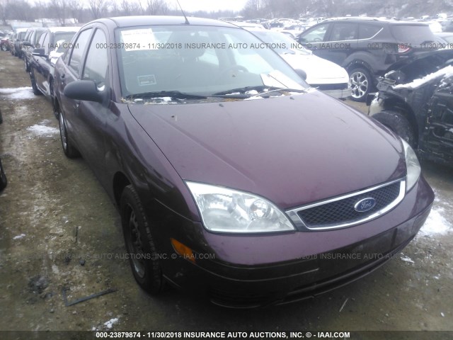 1FAFP34NX7W218487 - 2007 FORD FOCUS ZX4/S/SE/SES MAROON photo 1