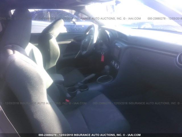 JTKJF5C77B3004744 - 2011 TOYOTA SCION TC 黑色 照片 5