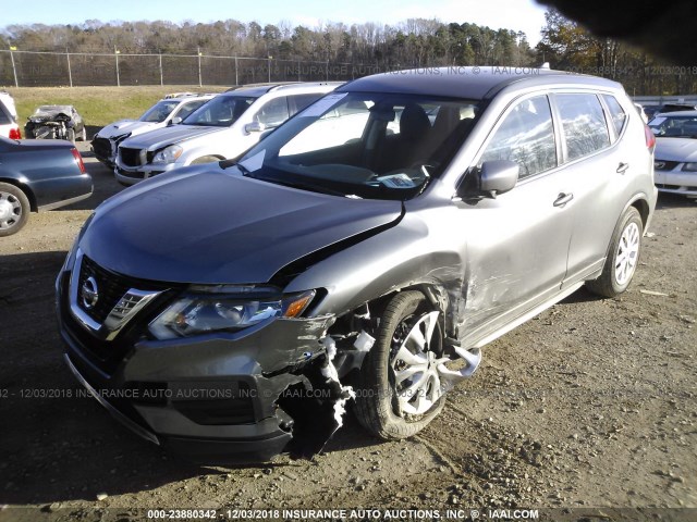 KNMAT2MV1HP523401 - 2017 NISSAN ROGUE S/SV GRAY photo 2