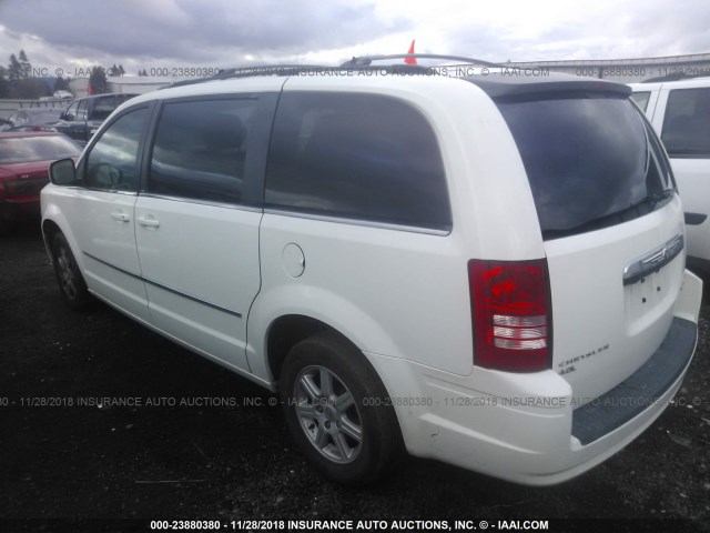 2A4RR8DX3AR361081 - 2010 CHRYSLER TOWN & COUNTRY TOURING PLUS WHITE photo 3