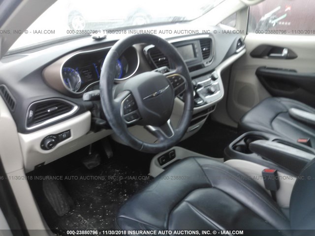 2C4RC1BG6HR613644 - 2017 CHRYSLER PACIFICA TOURING L 银色 照片 5