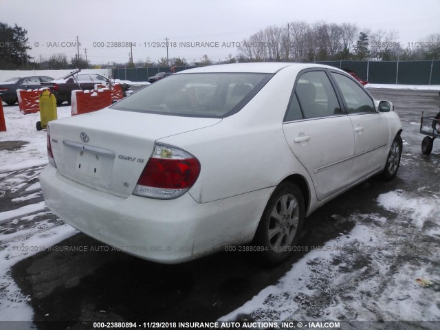 4T1BF30K26U629637 - 2006 TOYOTA CAMRY LE/XLE/SE WHITE photo 4