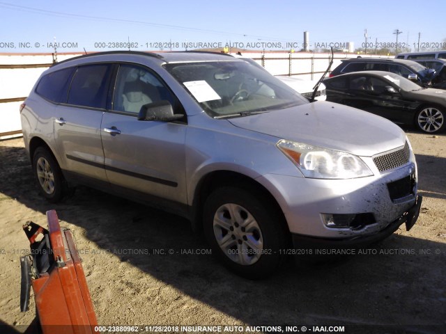 1GNKRFED3CJ301039 - 2012 CHEVROLET TRAVERSE LS SILVER photo 1