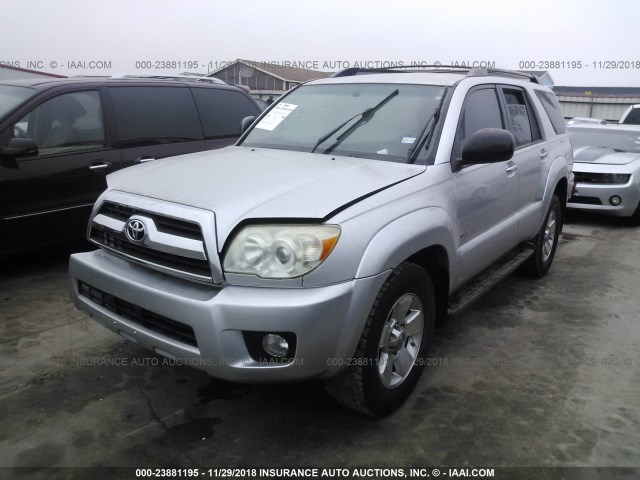 JTEZU14R878075787 - 2007 TOYOTA 4RUNNER SR5/SPORT SILVER photo 2