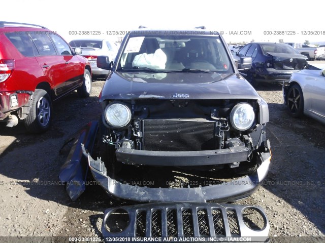 1C4NJRFB0GD752655 - 2016 JEEP PATRIOT LATITUDE GRAY photo 6