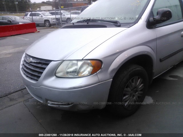 1C4GP45RX5B263441 - 2005 CHRYSLER TOWN & COUNTRY  SILVER photo 6