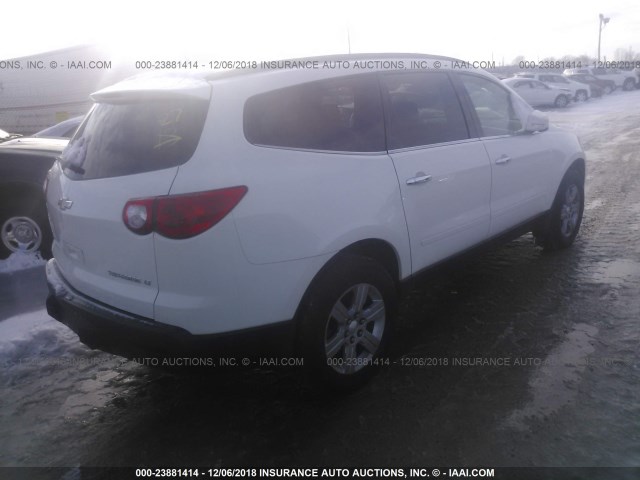 1GNKVGED3BJ136853 - 2011 CHEVROLET TRAVERSE LT WHITE photo 4