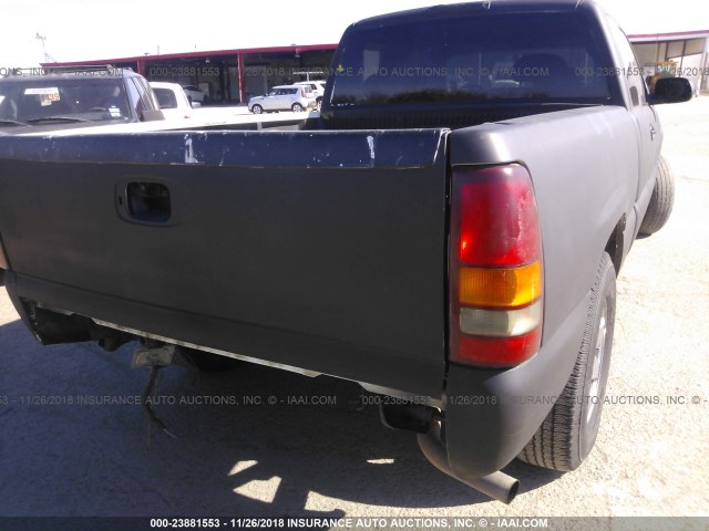 2GCEC19V211116680 - 2001 CHEVROLET SILVERADO C1500 BLACK photo 6