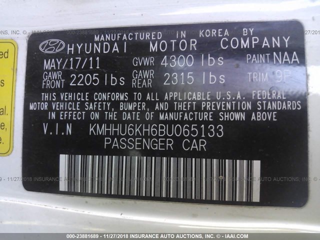 KMHHU6KH6BU065133 - 2011 HYUNDAI GENESIS COUPE  WHITE photo 9