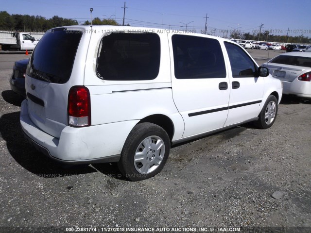 1GNDV23W08D174841 - 2008 CHEVROLET UPLANDER LS WHITE photo 4