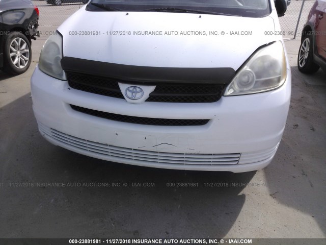 5TDZA23C64S206965 - 2004 TOYOTA SIENNA CE/LE WHITE photo 6