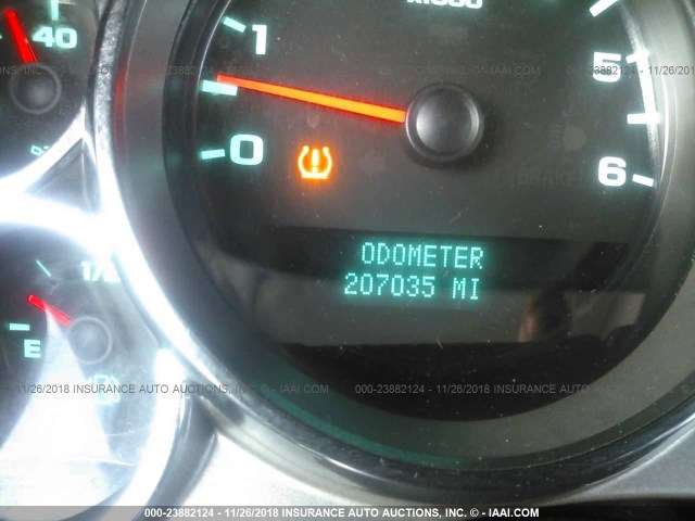 1GC1CVCG3CF198057 - 2012 CHEVROLET SILVERADO C2500 HEAVY DUTY WHITE photo 7