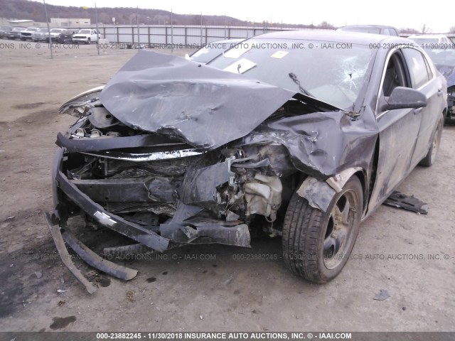 1G1ZB5EB9AF229955 - 2010 CHEVROLET MALIBU LS GRAY photo 2