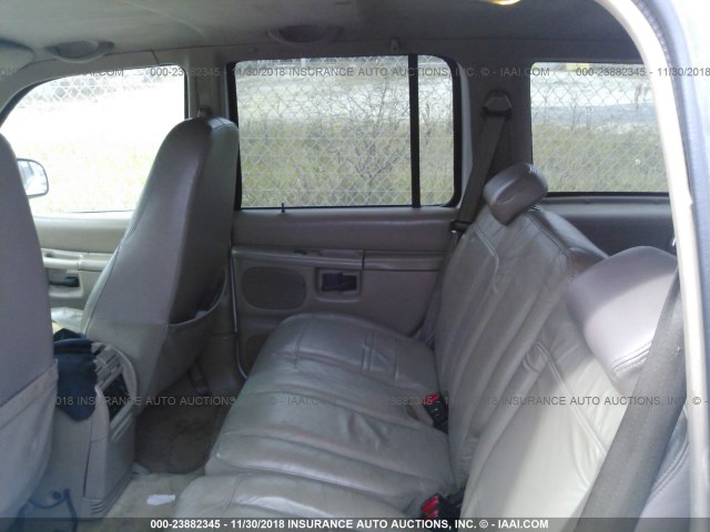 1FMZU84P81UB59906 - 2001 FORD EXPLORER EDDIE BAUER WHITE photo 8