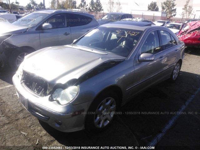 WDBRF81J85F649687 - 2005 MERCEDES-BENZ C 240 4MATIC GRAY photo 2