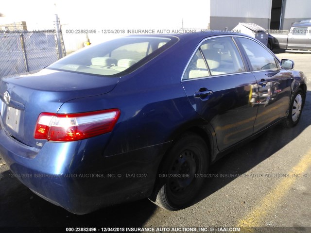 4T1BE46K87U128205 - 2007 TOYOTA CAMRY NEW GENERAT CE/LE/XLE/SE BLUE photo 4