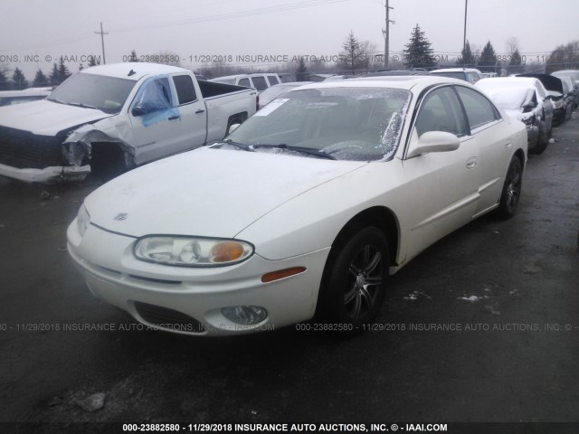 1G3GR64H714261711 - 2001 OLDSMOBILE AURORA WHITE photo 2