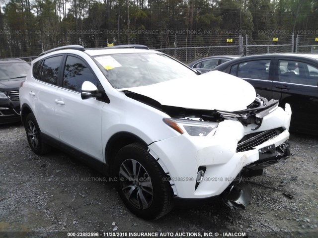 JTMWFREV3JD123612 - 2018 TOYOTA RAV4 ADVENTURE/XLE WHITE photo 1