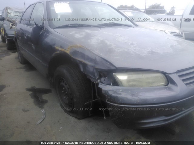 4T1BG28K4XU614179 - 1999 TOYOTA CAMRY CE/LE/XLE 灰色 照片 6