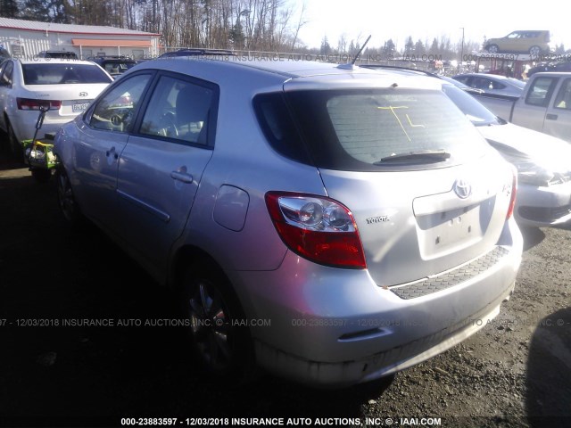 2T1KE4EE4AC039333 - 2010 TOYOTA COROLLA MATRIX S SILVER photo 3