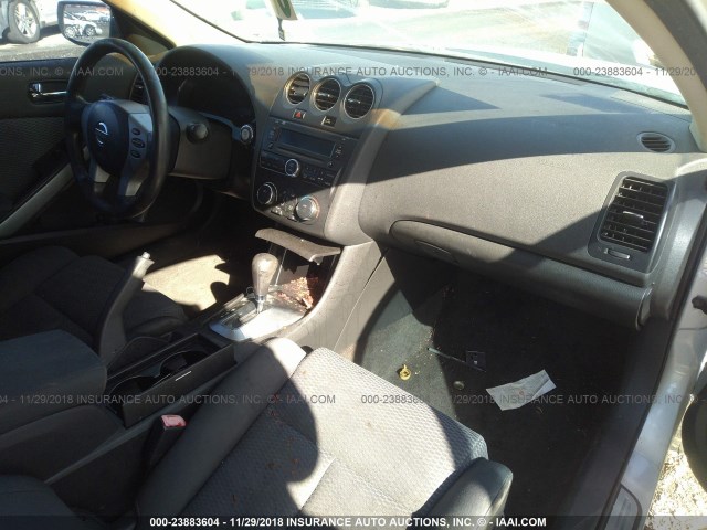 1N4AL24E18C273851 - 2008 NISSAN ALTIMA 2.5S SILVER photo 5